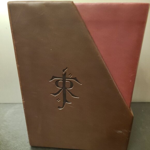 THE HOBBIT/THE LORD OF THE RINGS:DELUXE POCKET BOXED SET-4 BOOKS-TOLKIEN CLASSIC - Picture 6 of 7